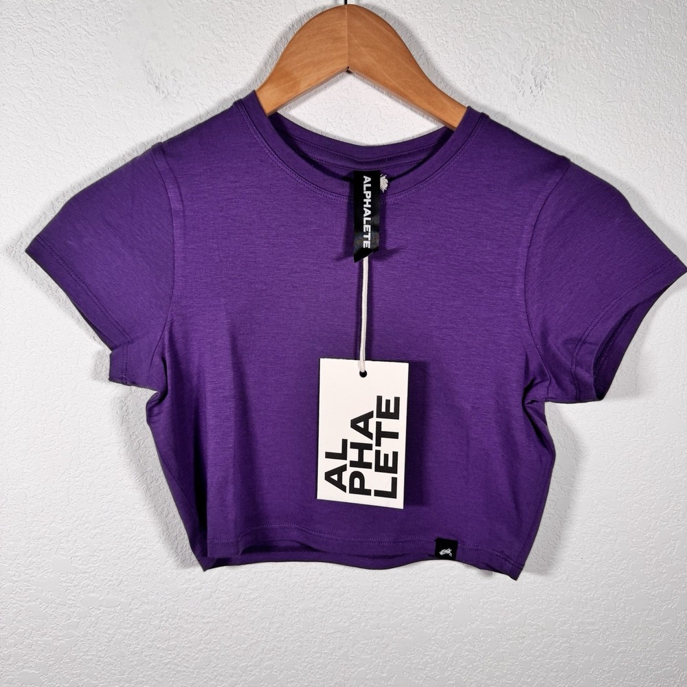 NWT!! Alphalete Womens Active Cropped Top | Size XS